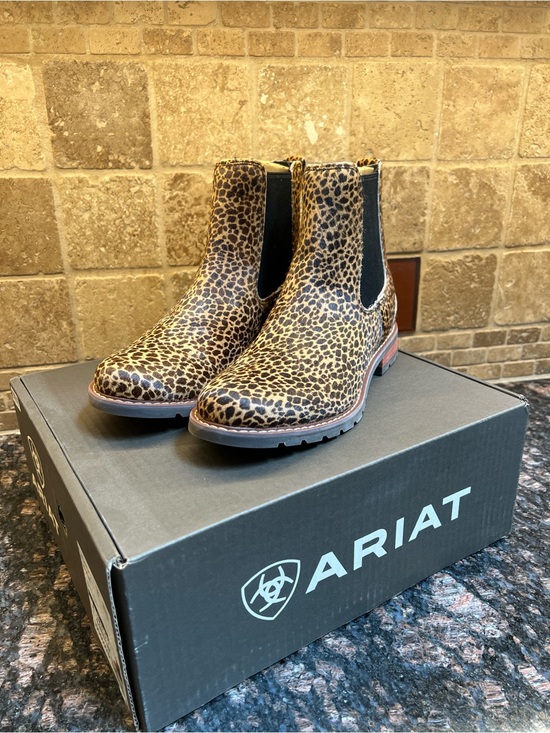 Ariat Shoes - NWT Ariat Wexford Leopard Print Boots